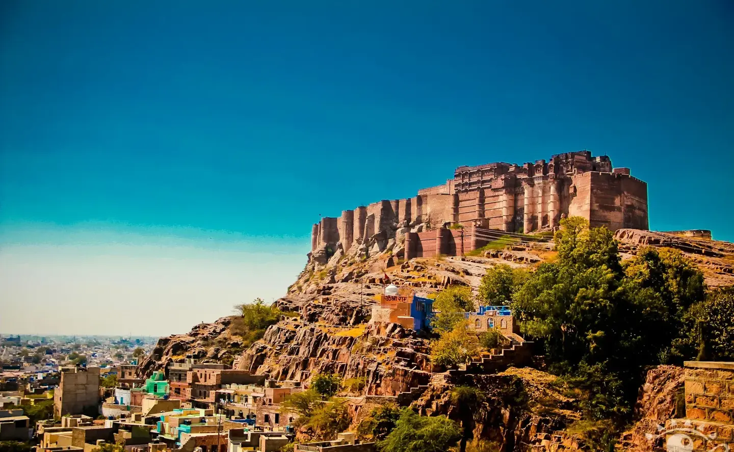 Ahmedabad to Jodhpur Road Trip via Udaipur
