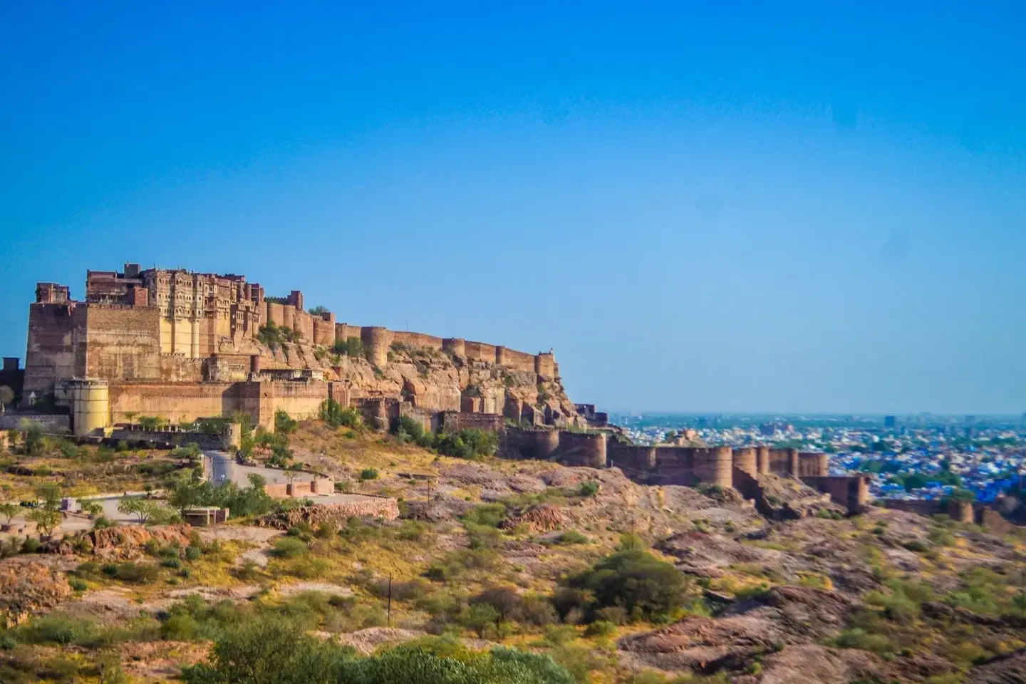 Entering Jodhpur on the Ahmedabad to Jaisalmer road trip via Udaipur.